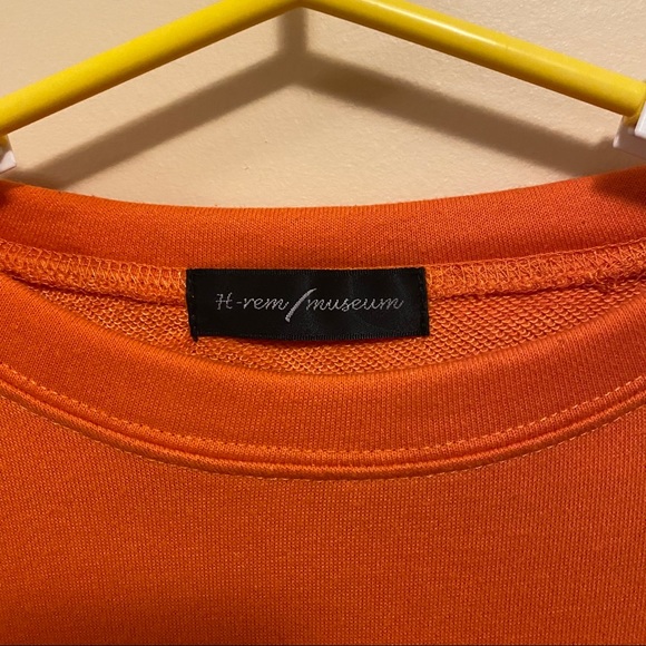 Vintage OS Orange Sweatshirt - Picture 5 of 6